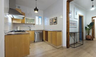 Stay U-nique Apartment Gran Via IV