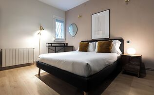 Stay U-nique Apartment Gran Via IV