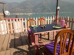 Tehri lake View Camping and Cottage