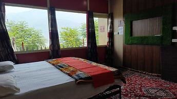 Tehri lake View Camping and Cottage