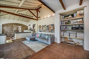 Linera 10 Emma Villas