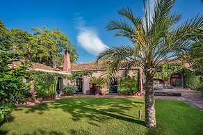 Linera 10 Emma Villas