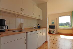 Ferienhaus mit Grosser Terrasse am Garder See