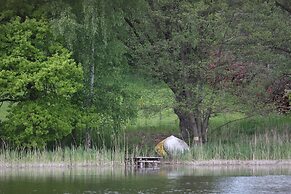 Ferienhaus mit Grosser Terrasse am Garder See
