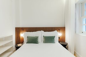 Feel Porto Clérigos Charm Flats
