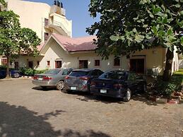 Dankani Guest Palace Hotel