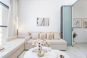 Elegance Olivz Residence by Danube