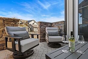 Colorado Modern Retreat w/ King Beds, Pickleball