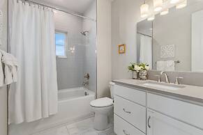 Colorado Modern Retreat w/ King Beds, Pickleball