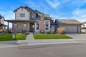 Colorado Modern Retreat w/ King Beds, Pickleball