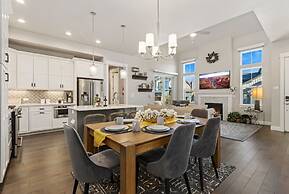 Colorado Modern Retreat w/ King Beds, Pickleball