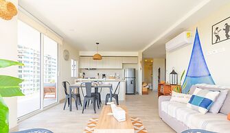 Dominique Cartagena by HostPro