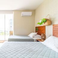 Dominique Cartagena by HostPro