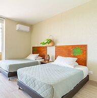 Dominique Cartagena by HostPro