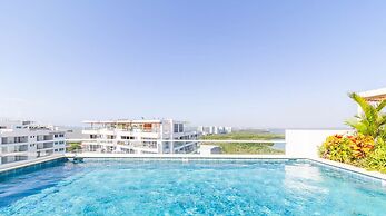 Dominique Cartagena by HostPro