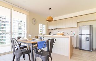 Dominique Cartagena by HostPro