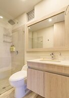 Dominique Cartagena by HostPro