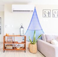 Dominique Cartagena by HostPro