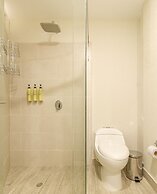 Dominique Cartagena by HostPro