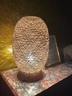 Poolside Apartment - Sleeps 4, Ac & Hot Shower