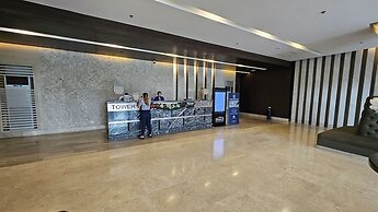 Shore 3 Residences by LUXE