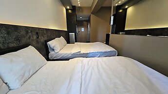 Shore 3 Residences by LUXE