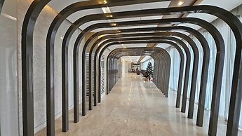 Shore 3 Residences by LUXE