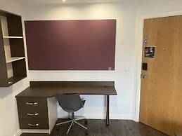 Student Only Corner House