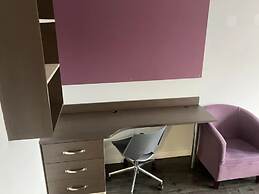 Student Only Corner House