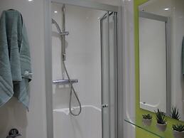 Student Only Corner House