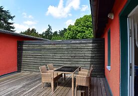 Ferienhaus mit Grosser Terrasse am Garder See