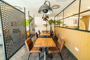 Student Only Brewer's Court