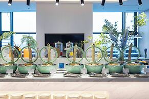 Holiday Inn Express Wuhan East Lake by IHG