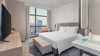 Holiday Inn Express Wuhan East Lake by IHG