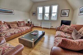 1 Argyle Place Dornoch