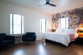 Talbot Commons Hotel