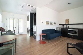 Talbot Commons Hotel