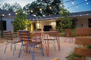 Talbot Commons Hotel