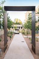 Talbot Commons Hotel