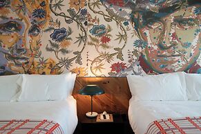 Talbot Commons Hotel