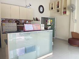 Miracle Moon Resident