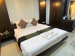 Miracle Moon Resident