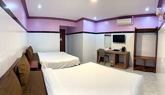 The Cozy Corner-Budget Hotel