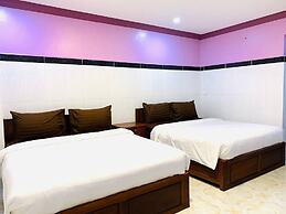 The Cozy Corner-Budget Hotel