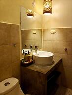 Luna Maya Boutique Hotel