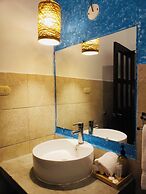 Luna Maya Boutique Hotel