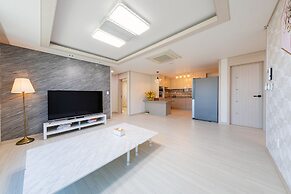 Ulsan Byeoldam Eunchae Pool Villa