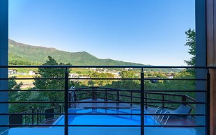 Ulsan Byeoldam Eunchae Pool Villa