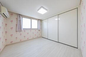 Ulsan Byeoldam Eunchae Pool Villa