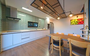 Ulsan Byeoldam Eunchae Pool Villa